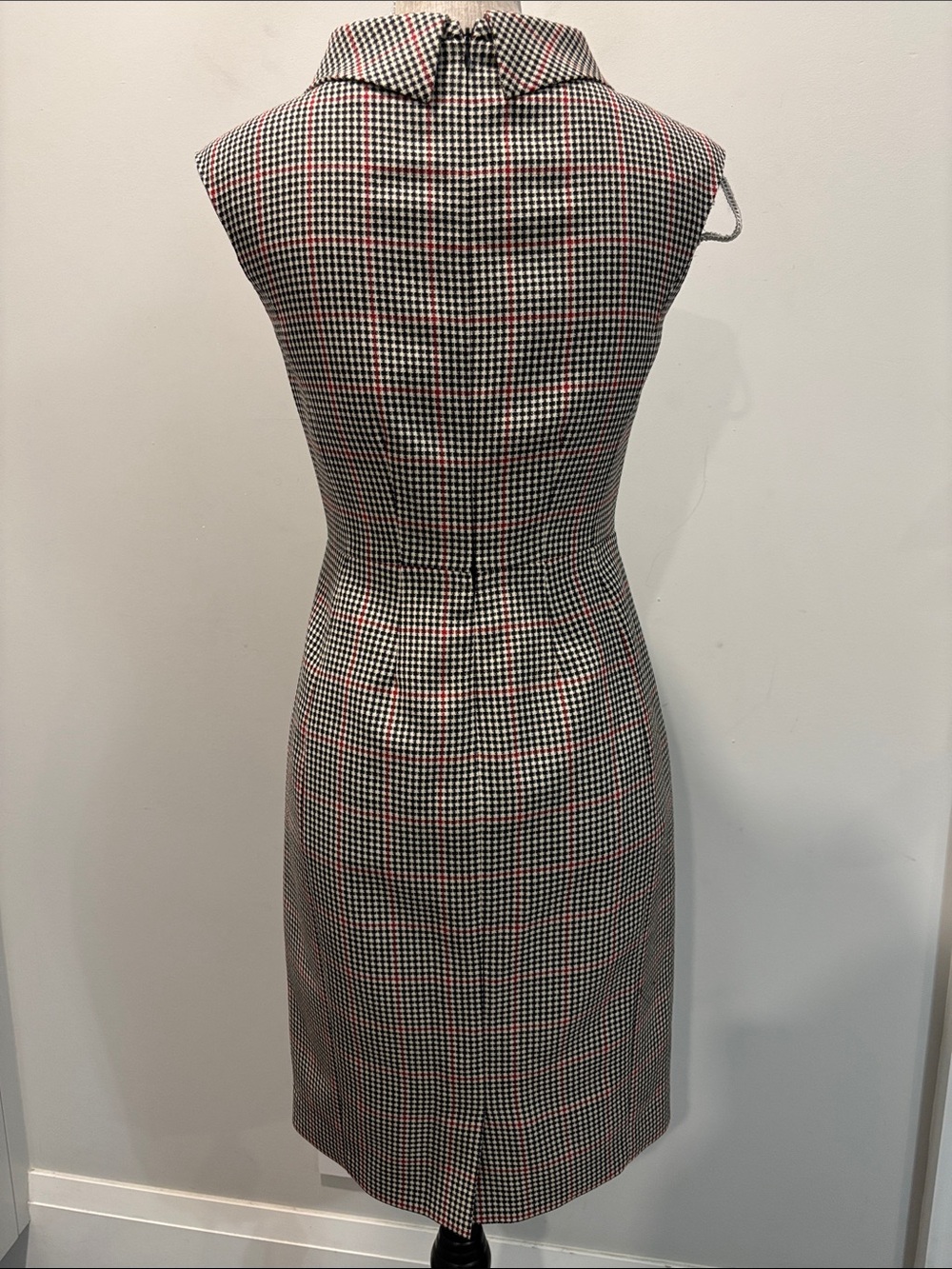 Brooks Brothers Wool Houndstooth Sheath Dress Cowl Neck 2P Black Red - Picture 8 of 15